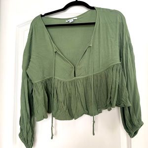 O’Neill womens crop flowy shirt